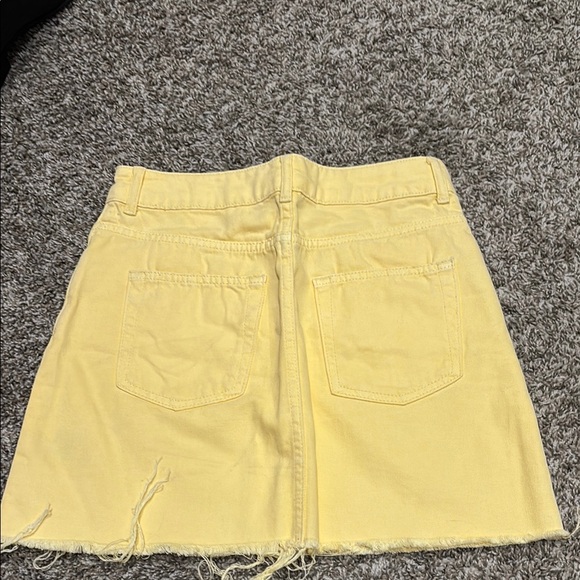Yellow Denim Skirt - Picture 4 of 4